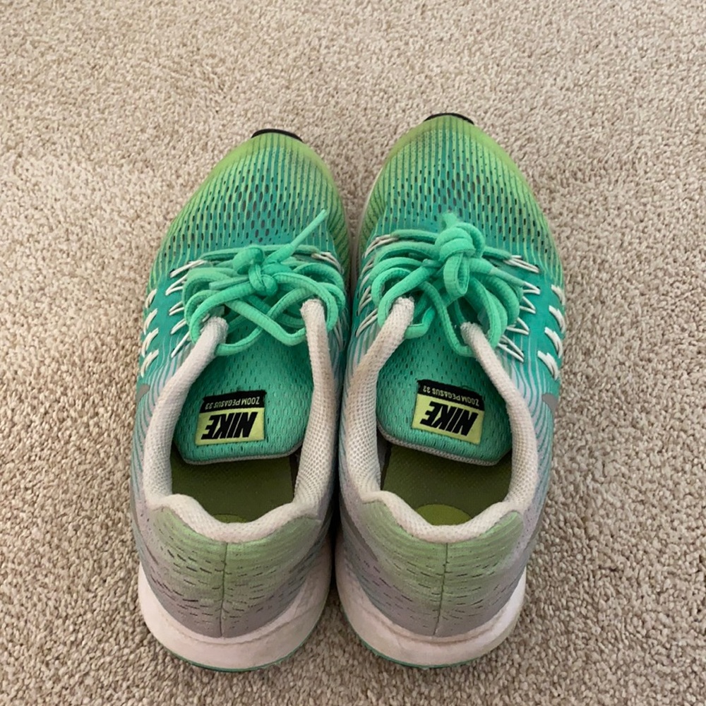 Girls Nike Sneakers